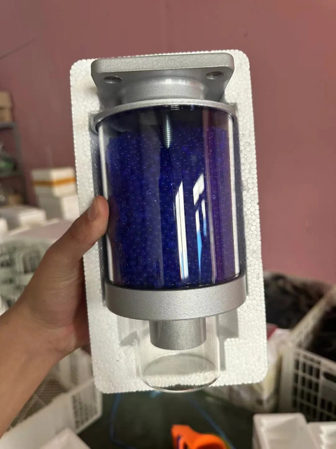 High Quality 1kg-15kg Silica Gel Transformer Breather Transformer Moisture Absorber